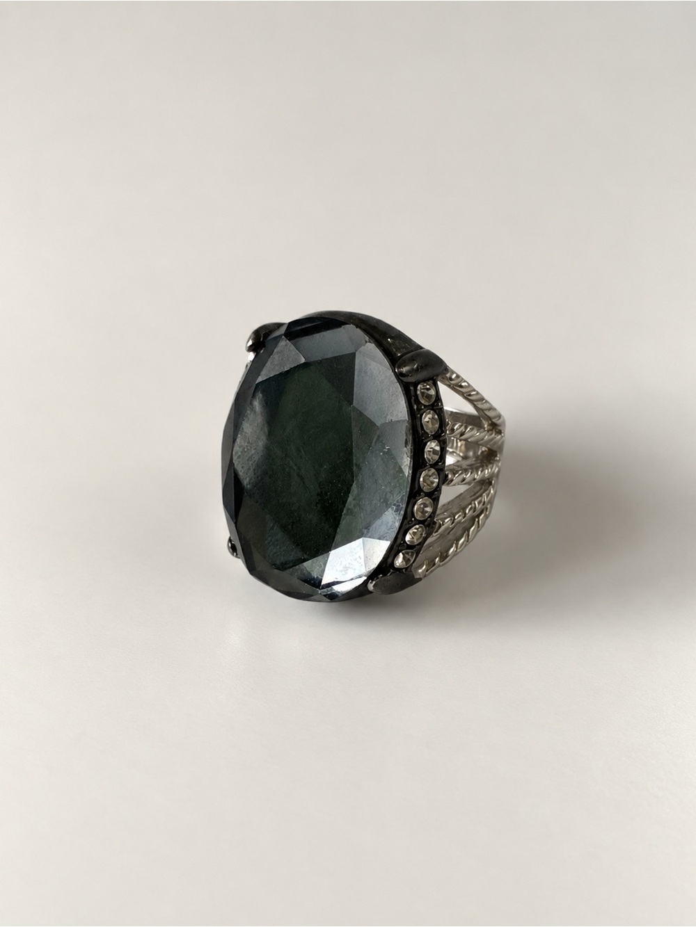 Lia Sophia Faceted Oval Crystal Statement Ring Size 6.5